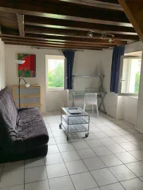 Location Grenoble F1 meublé 33m²près du centre-ville