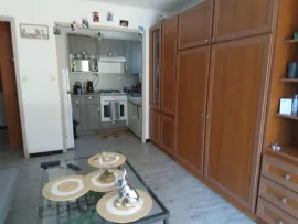 Location Studio meublé dans immeuble très calme