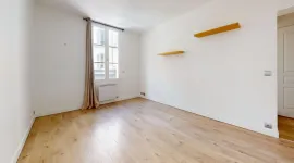 Location Appartement 3 pièces 51m2 Paris 18ieme