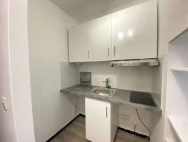 Location Grand studio Paris 14ème
