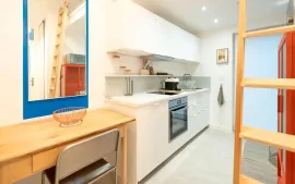 Beau studio meublé 19 m² avec terrasse privative Lyon 8e