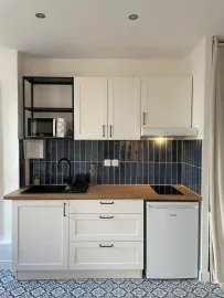 Location Beau studio meublé de 19,5m² calme sans vis à vis