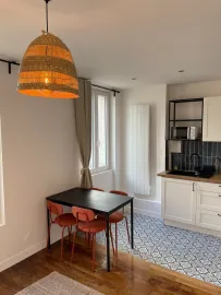 Location Beau studio meublé de 19,5m² calme sans vis à vis