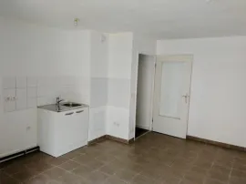 Location Beau 2P meublé 45m² avec balcon et parking