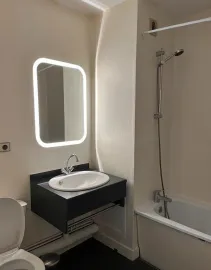 Location Beau studio meublé 28m² quartier sans soucis