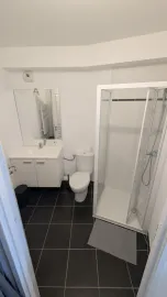 Location Studio meublé neuf - Nancy centre - fac de droit