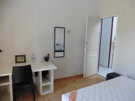 jolie chambre meublée à louer chez l'habitant Pau