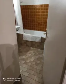 Location Beau studio 25 m² très lumineux meublé et équipé