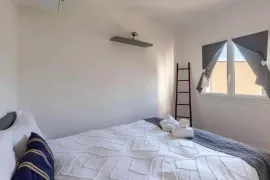 Location Beau 2P entièrement rénové et meublé 33m² au calme