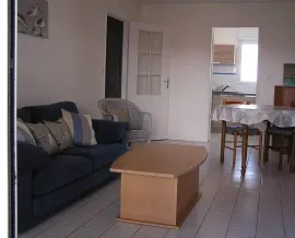 Location Beau 3P meublé 47m² au Minimes avec terrasse 17m2