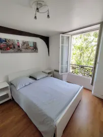 Location APPARTEMENT 3 PIÈCES LUMINEUX CANAL ST MARTIN