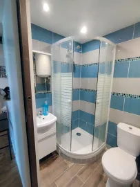 Location APPARTEMENT 3 PIÈCES LUMINEUX CANAL ST MARTIN