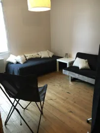 Location Atypique Maison 60m² de courée meublée