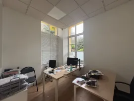 Location Location Bureaux Sèvres 92310