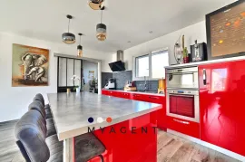 Vente Maison familiale contemporaine à Nuaillé-d’Aunis