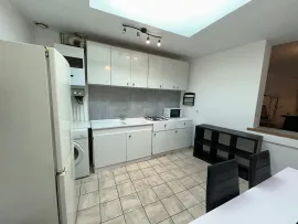 Vente Maison 2 chambres, bureau et cour