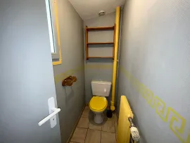 Vente Maison 2 chambres, bureau et cour