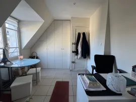 Vente Studio - Cœur de Passy - Vue Tour Eiffel