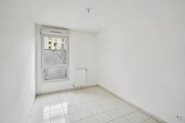 Vente Saint Denis lot 16