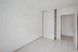 Vente Saint Denis lot 16