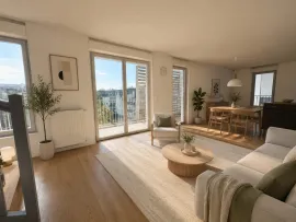 Appartement 4 pièces - 81m2 - Garage & Balcon Bordeaux