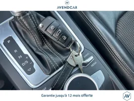 Voiture Q2 1.5 35 TFSI COD 150 S-LINE S-TRONIC BVA Midnight series