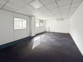 Location Location Bureaux Marseille 13010