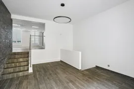 Location Location Bureaux Paris 75008