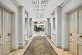 Location Location Bureaux Paris 75008