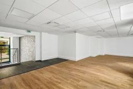 Location Location Bureaux Paris 75008