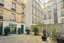 Location Location Bureaux Paris 75008
