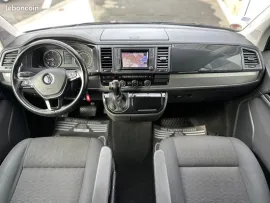 Voiture Vw Multivan T6 2.0 Tdi 204cv Confortline 7 Places