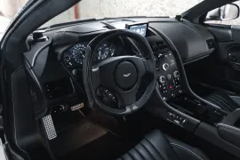 Voiture Aston Martin DB9 GT Bond Edition V12 6.0 548