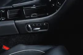 Voiture Aston Martin DB9 GT Bond Edition V12 6.0 548