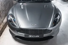 Voiture Aston Martin DB9 GT Bond Edition V12 6.0 548