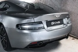 Voiture Aston Martin DB9 GT Bond Edition V12 6.0 548
