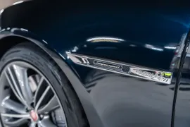 Voiture Jaguar XJ Sural Supersport Empattement Long