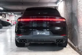 Voiture Porsche Cayenne (III.II) Coupe E-Hybrid V6 3.0 470