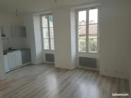 Location Appartement meublé T1 25m² à Angoulême