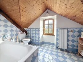 Vente 25 minutes de la mer au milieu de 12 hectares