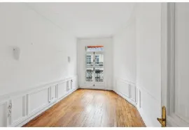 Location Location Bureaux Paris 75008