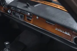 Voiture Mercedes 280 SE W108