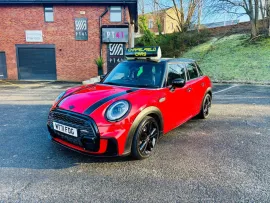 Voiture MINI Hatch 1.5 Cooper Sport Hatchback 5dr Petrol Manual Euro 6 (s/s) (136 ps) MOT 2/27 FSH 40K 1 OWNER ULEZ