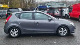 Voiture Hyundai I30 1.4 Comfort Hatchback 5dr Petrol Manual Euro 4 (108 bhp) MOT 11/26 119K PSH DRIVES WELL