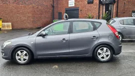 Voiture Hyundai I30 1.4 Comfort Hatchback 5dr Petrol Manual Euro 4 (108 bhp) MOT 11/26 119K PSH DRIVES WELL