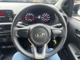 Voiture KIA Picanto 1.0 1 Hatchback 5dr Petrol Manual Euro 6 (66 bhp) MOT 2/27 FSH 11K 1 OWNER ULEZ