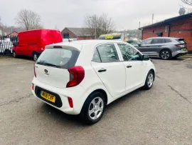 Voiture KIA Picanto 1.0 1 Hatchback 5dr Petrol Manual Euro 6 (66 bhp) MOT 2/27 FSH 11K 1 OWNER ULEZ