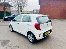 Voiture KIA Picanto 1.0 1 Hatchback 5dr Petrol Manual Euro 6 (66 bhp) MOT 2/27 FSH 11K 1 OWNER ULEZ