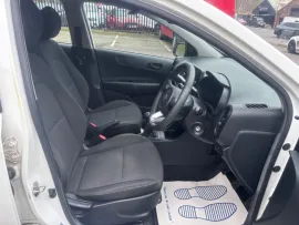 Voiture KIA Picanto 1.0 1 Hatchback 5dr Petrol Manual Euro 6 (66 bhp) MOT 2/27 FSH 11K 1 OWNER ULEZ