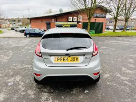 Voiture Ford Fiesta 1.0T EcoBoost Titanium X Hatchback 5dr Petrol Manual Euro 5 (s/s) (125 ps) MOT 10/26 41K PSH CATS ULEZ